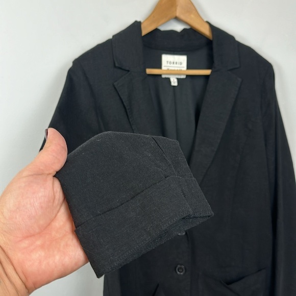Torrid Linen Blend Black Blazer Sz L/12 - Picture 7 of 10
